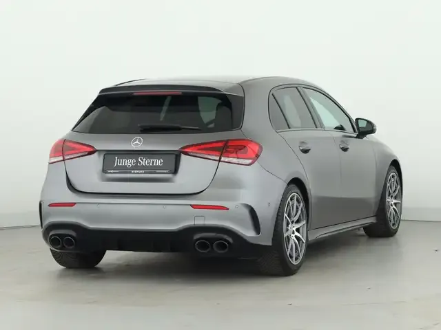 Mercedes-Benz A 45 AMG