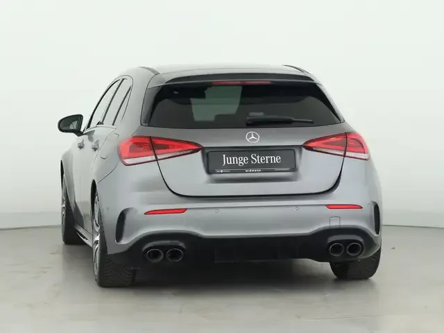 Mercedes-Benz A 45 AMG