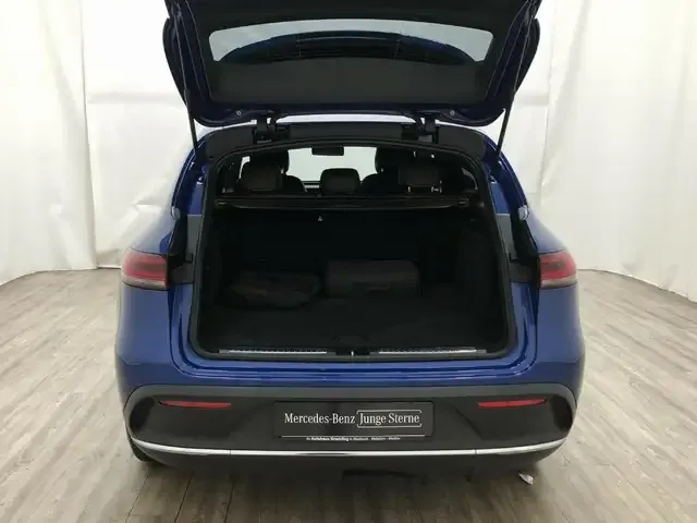 Mercedes-Benz EQC 400