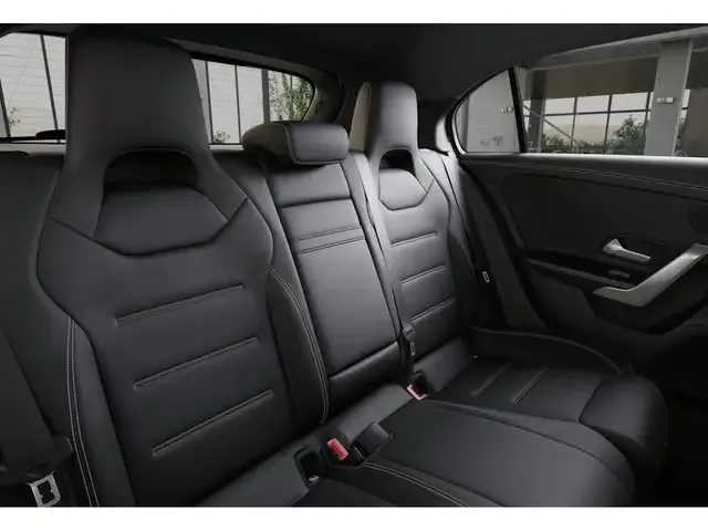 Mercedes-Benz A 220