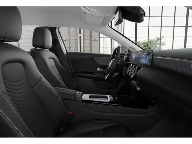 Mercedes-Benz A 220