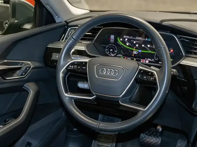Audi Q8 e-tron