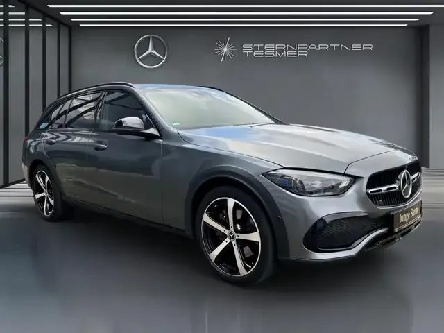 Mercedes-Benz C 220