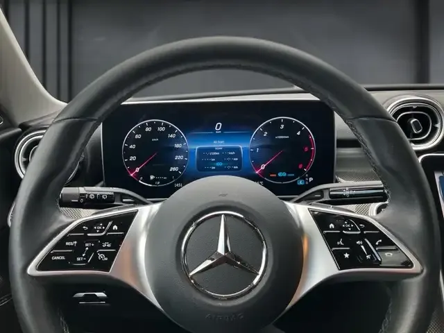 Mercedes-Benz C 220