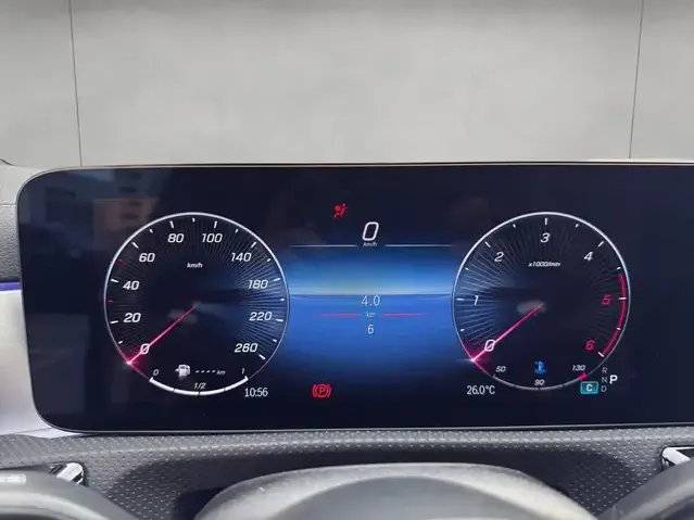 Mercedes-Benz CLA 180