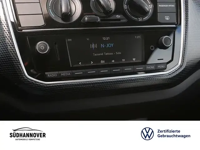 Volkswagen up!