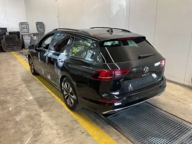 Volkswagen Golf Variant