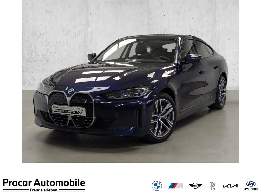 BMW i4