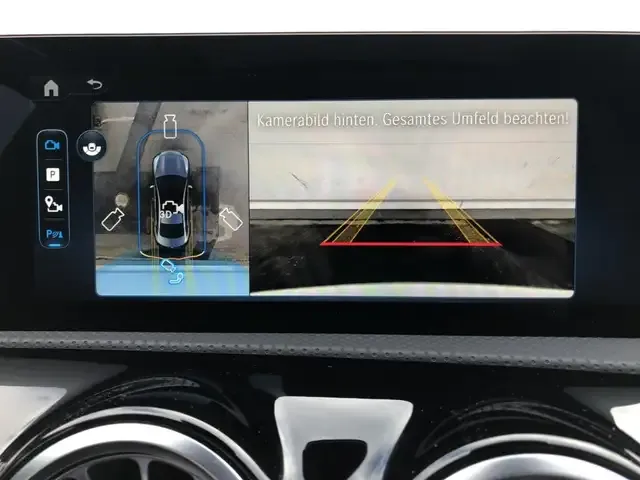 Mercedes-Benz CLA 220