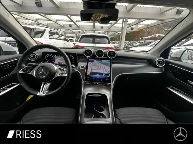 Mercedes-Benz GLC 200