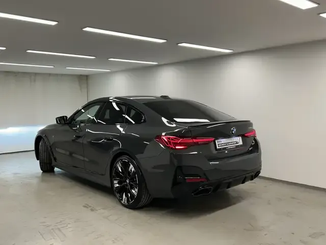 BMW 440