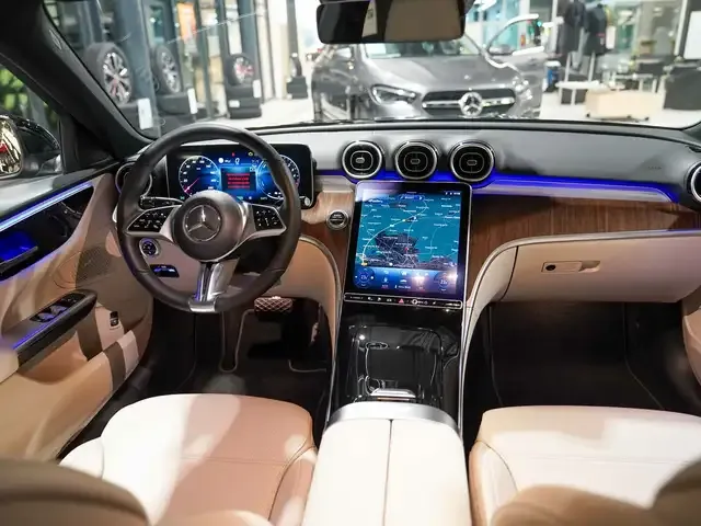 Mercedes-Benz C 300