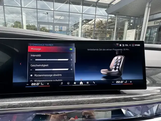 BMW 760