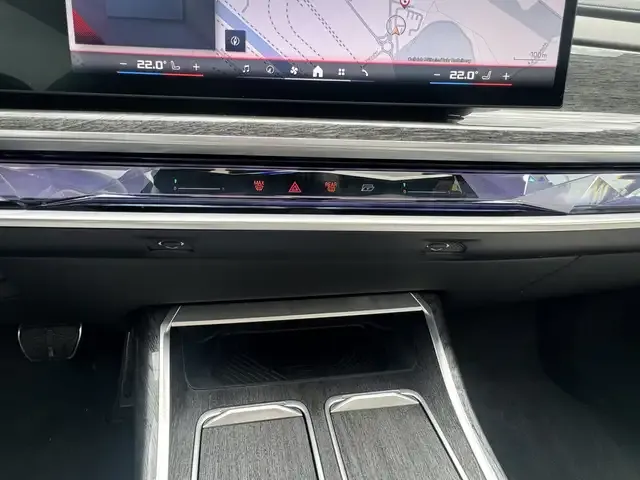 BMW 760
