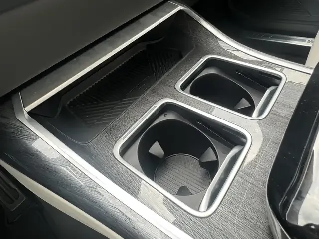BMW 760