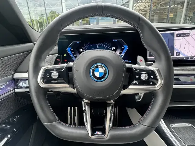 BMW 760
