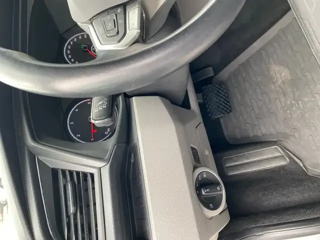 Volkswagen T6.1 Caravelle