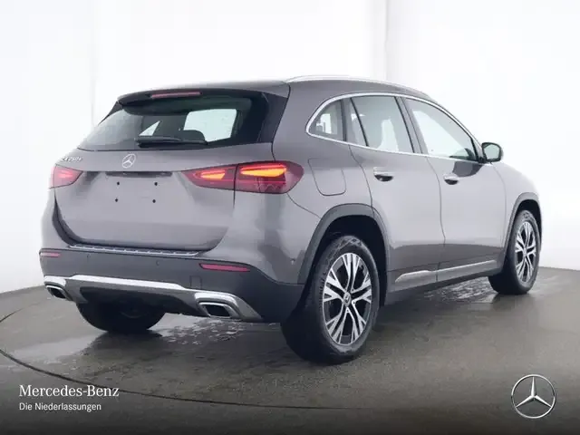 Mercedes-Benz GLA 250