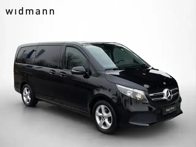 Mercedes-Benz V 220