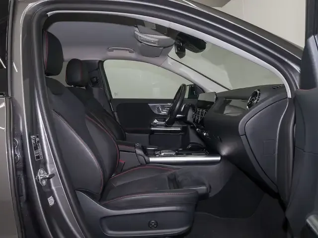Mercedes-Benz GLA 35 AMG