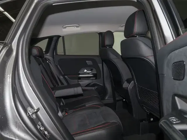 Mercedes-Benz GLA 35 AMG