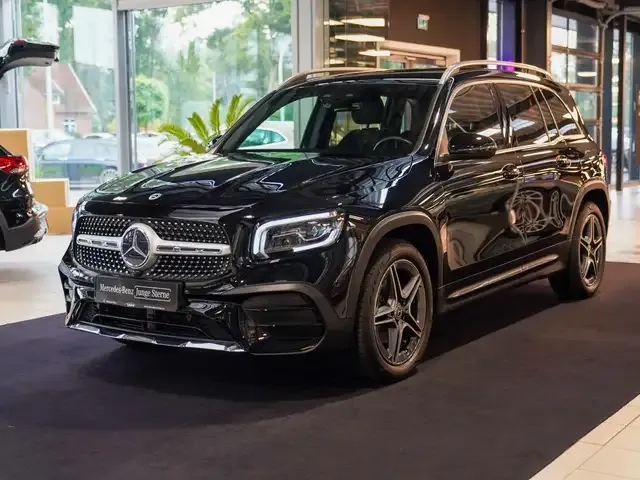 Mercedes-Benz GLB 200