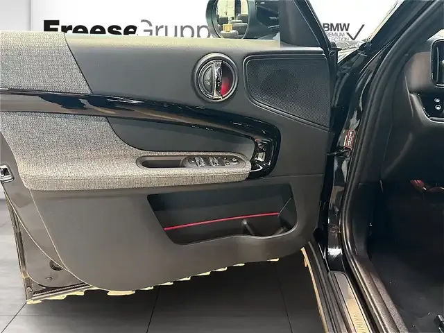 MINI Cooper D Countryman