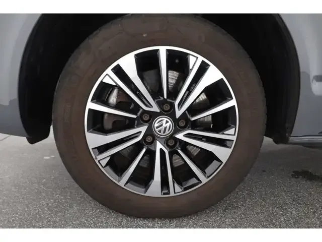 Volkswagen T6.1 California