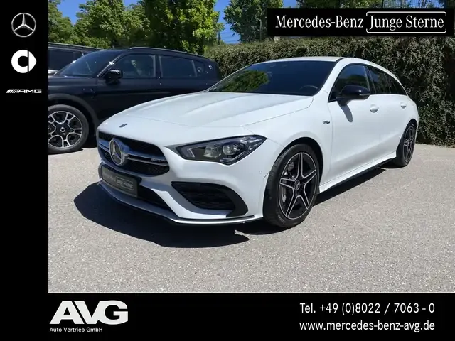 Mercedes-Benz CLA 35 AMG