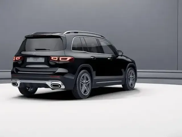 Mercedes-Benz GLB 220