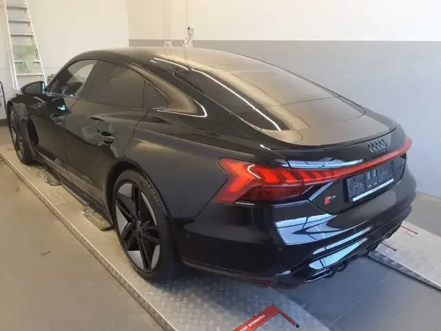 Audi RS e-tron GT