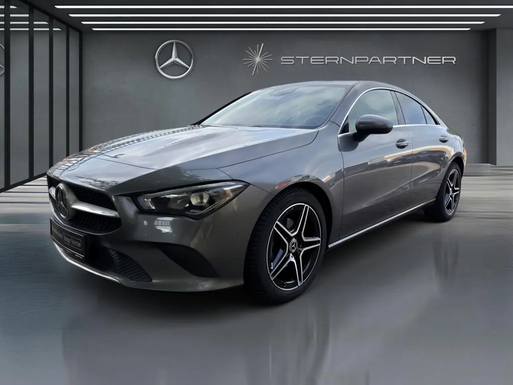 Mercedes-Benz CLA 180