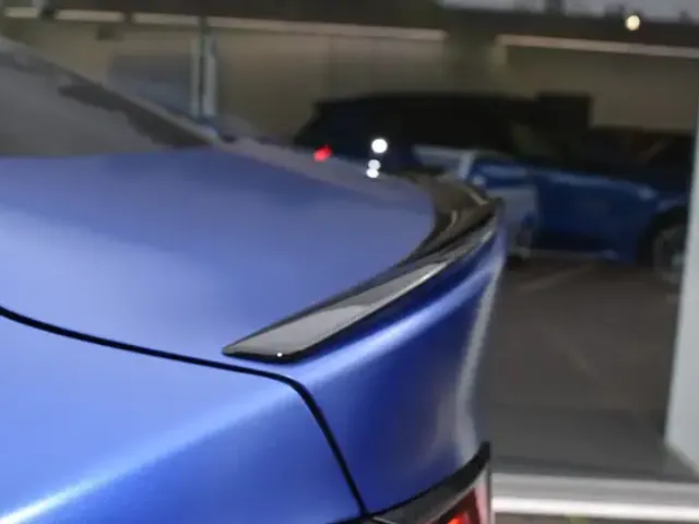 BMW 235