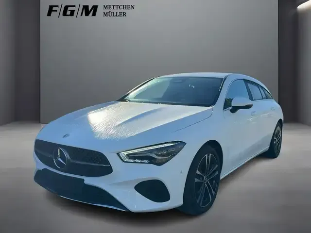 Mercedes-Benz CLA 180