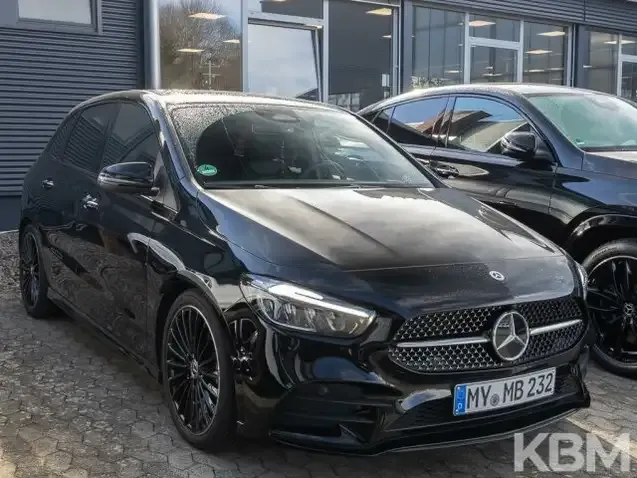 Mercedes-Benz B 200