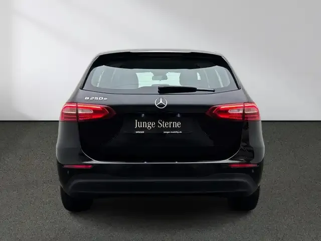 Mercedes-Benz B 250