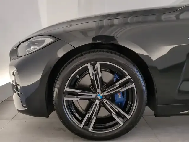 BMW 440