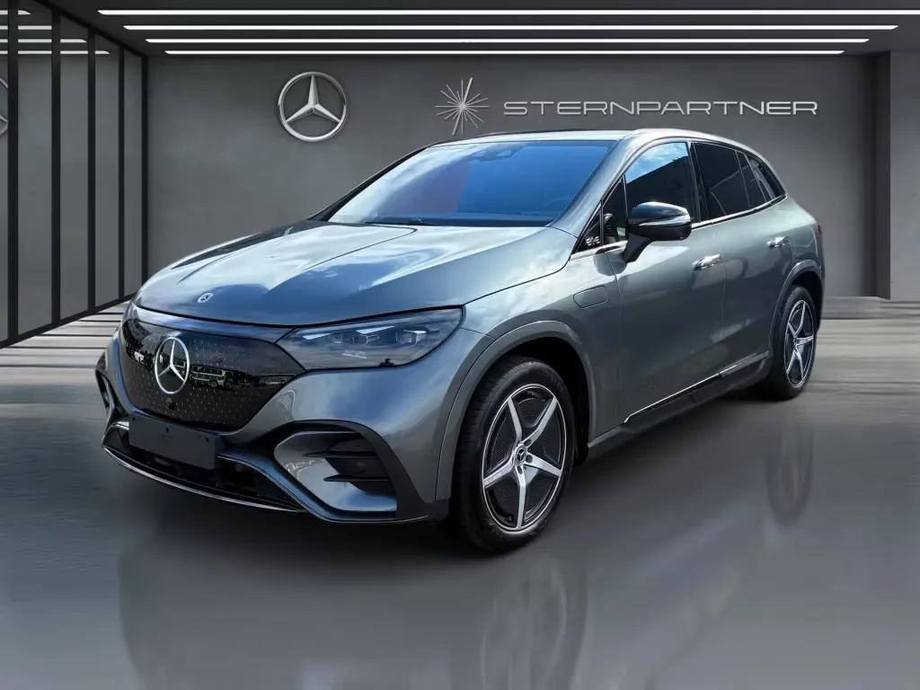Mercedes-Benz EQE SUV