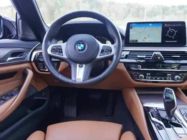 BMW 530