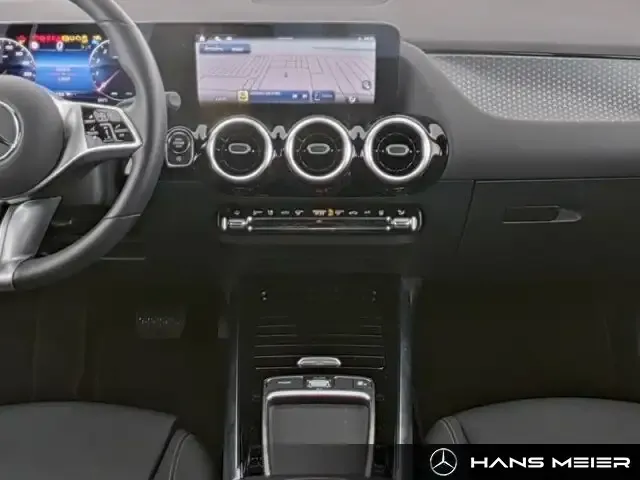 Mercedes-Benz B 220
