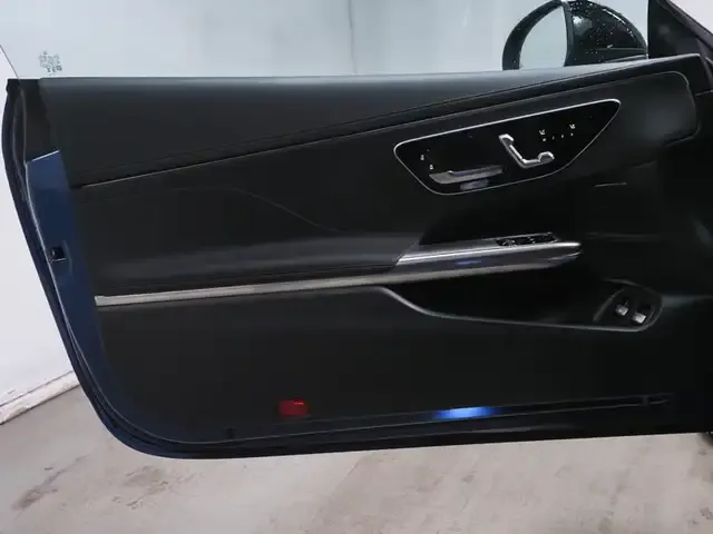 Mercedes-Benz CLE 300