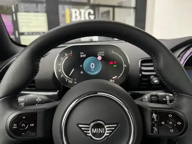 MINI Cooper Clubman