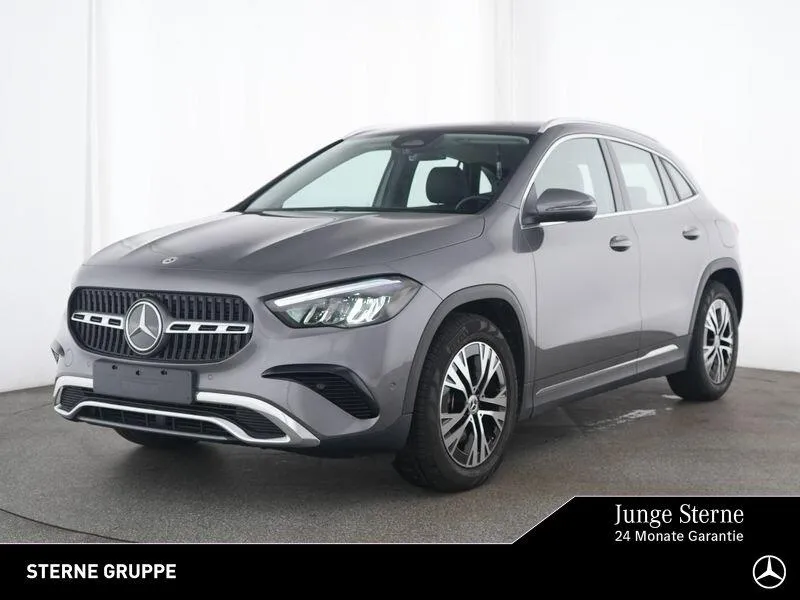 Mercedes-Benz GLA 180