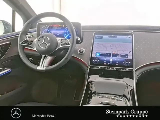 Mercedes-Benz EQE 300
