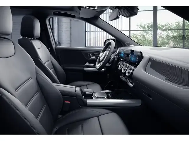 Mercedes-Benz GLA 220