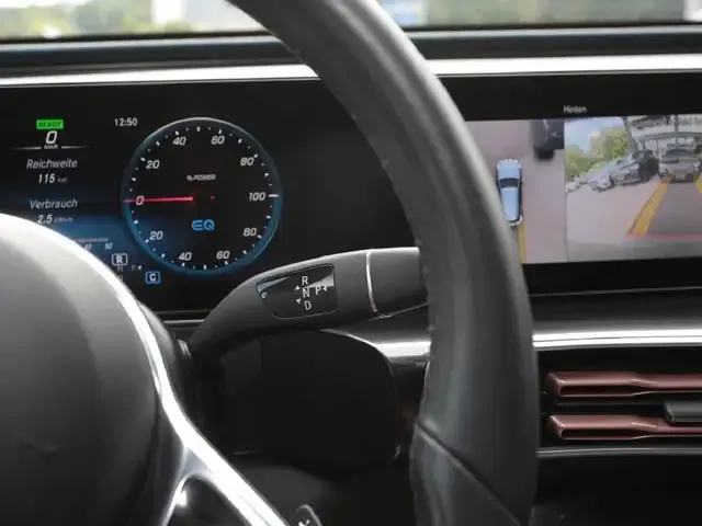 Mercedes-Benz EQC 400