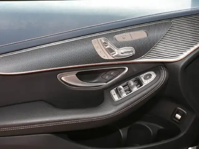 Mercedes-Benz EQC 400