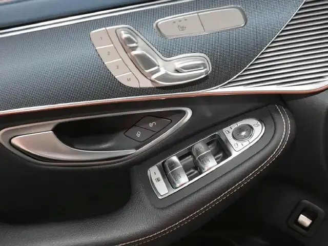 Mercedes-Benz EQC 400