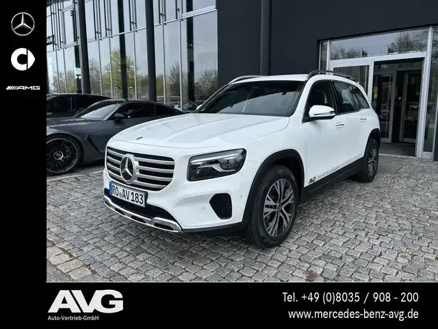 Mercedes-Benz GLB 200