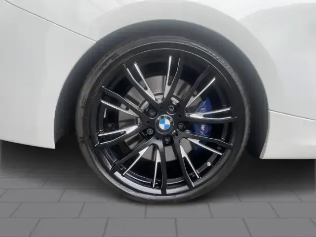 BMW 240